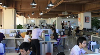 深圳二手封罐機(jī)設(shè)備進(jìn)口全流程解析及專業(yè)服務(wù)推薦